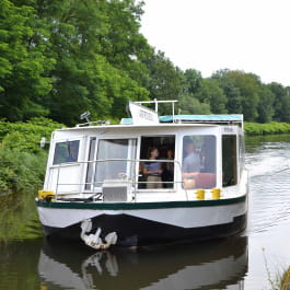 CROISIÈRE BRUNCH COMMENTÉE SUR LE CADET ROUSSELLE