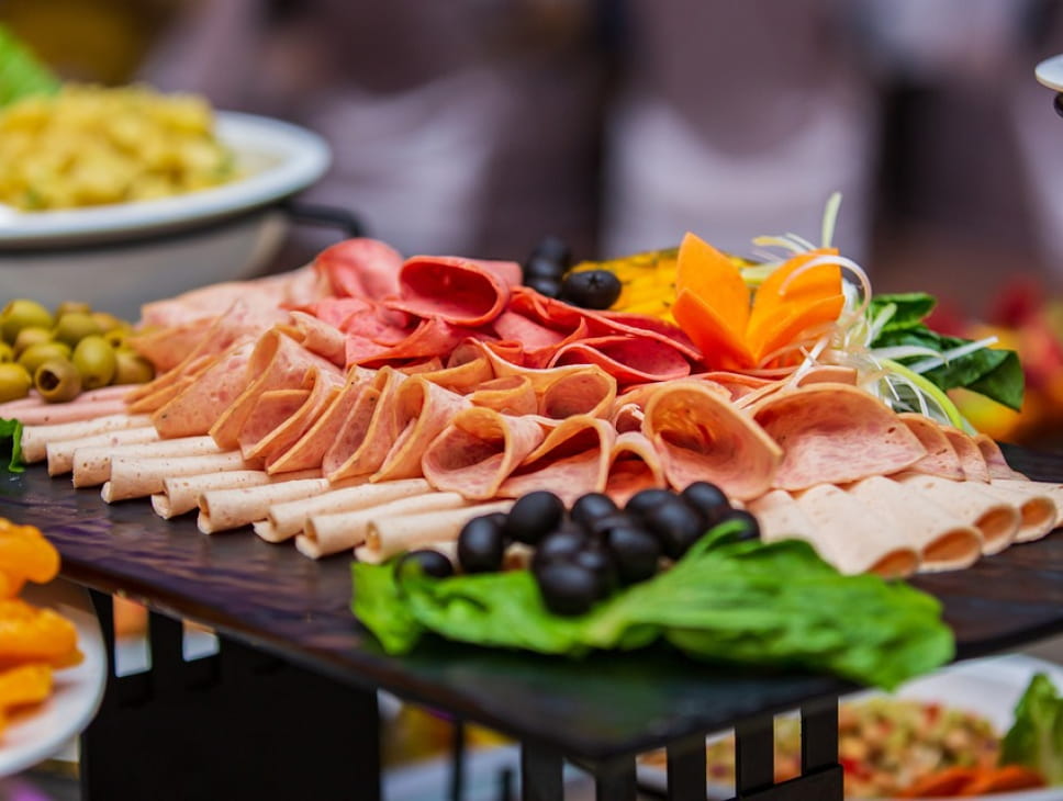 MARCHÉ DES PRODUITS LOCAUX ET RÉGIONAUX, ET ARTISANS D’ARTS