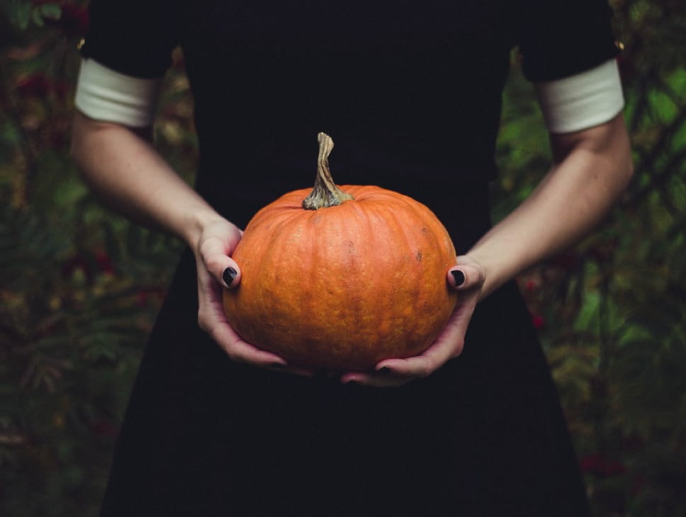 HALLOWEEN MAGIC SHOW