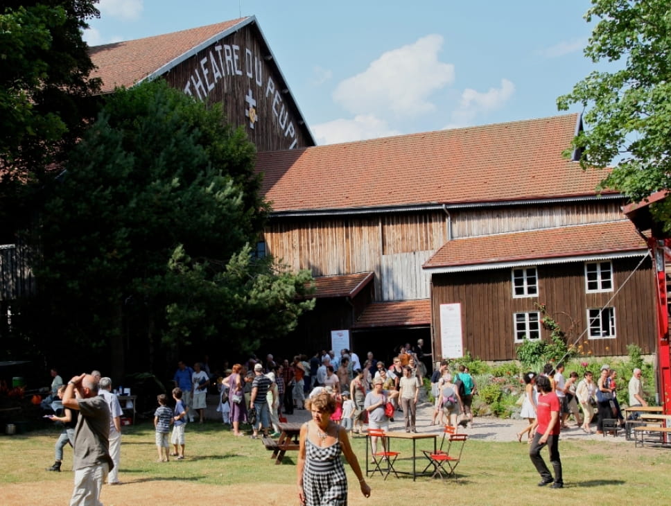 THÉÂTRE DU PEUPLE : MARCHE AVEC LES AUTRICES